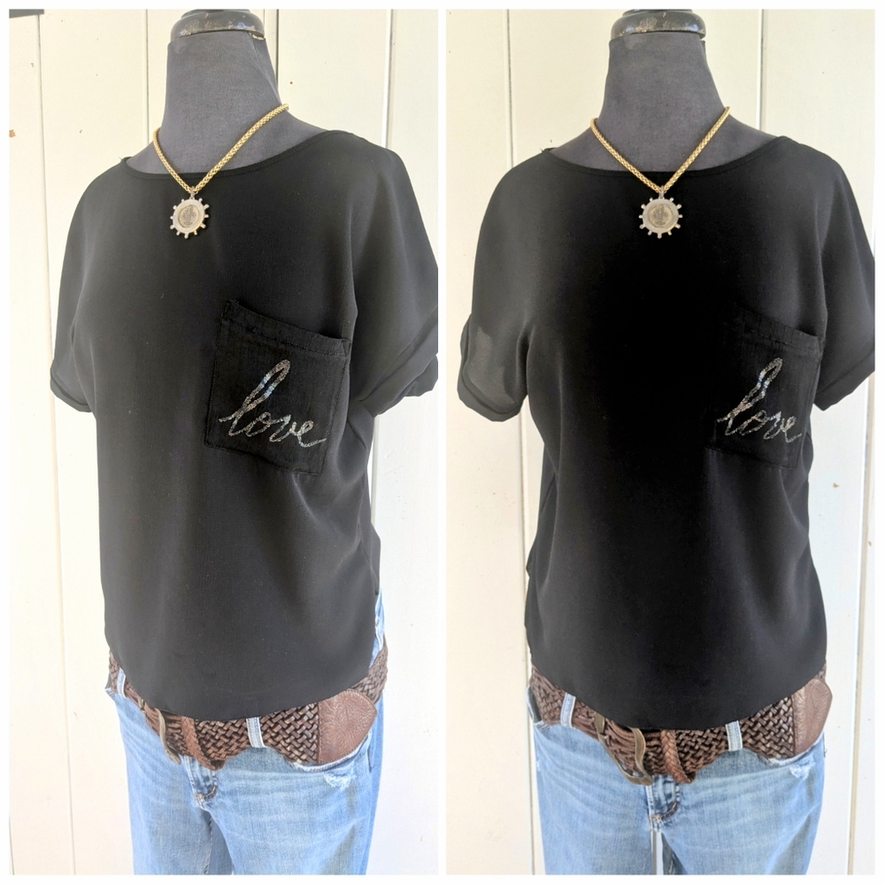 Zara Collection Love Tee sz M